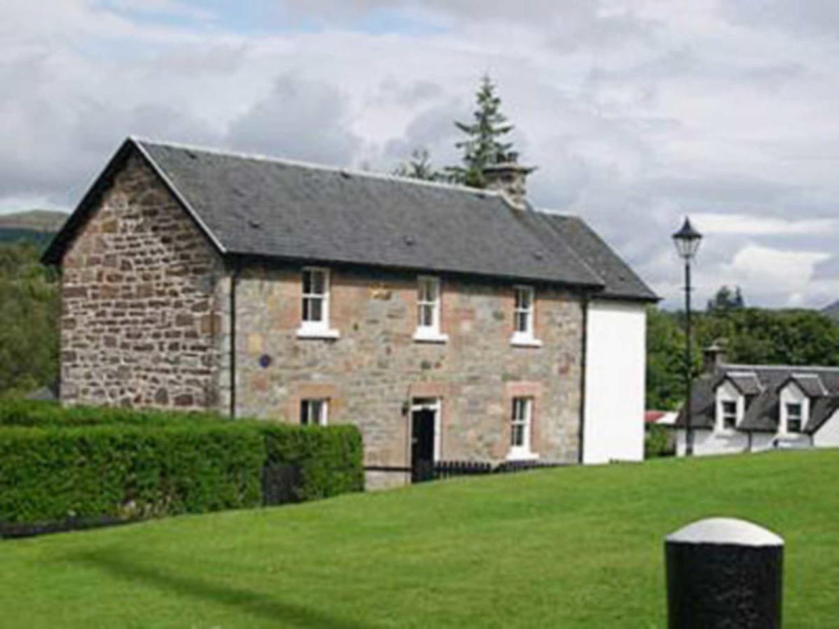 Lockside Lower Flat Fort Augustus Exterior photo